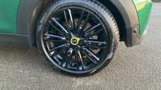 MINI Hatchback 135kW Cooper S Level 3 33kWh 3dr Auto Electric Hatchback